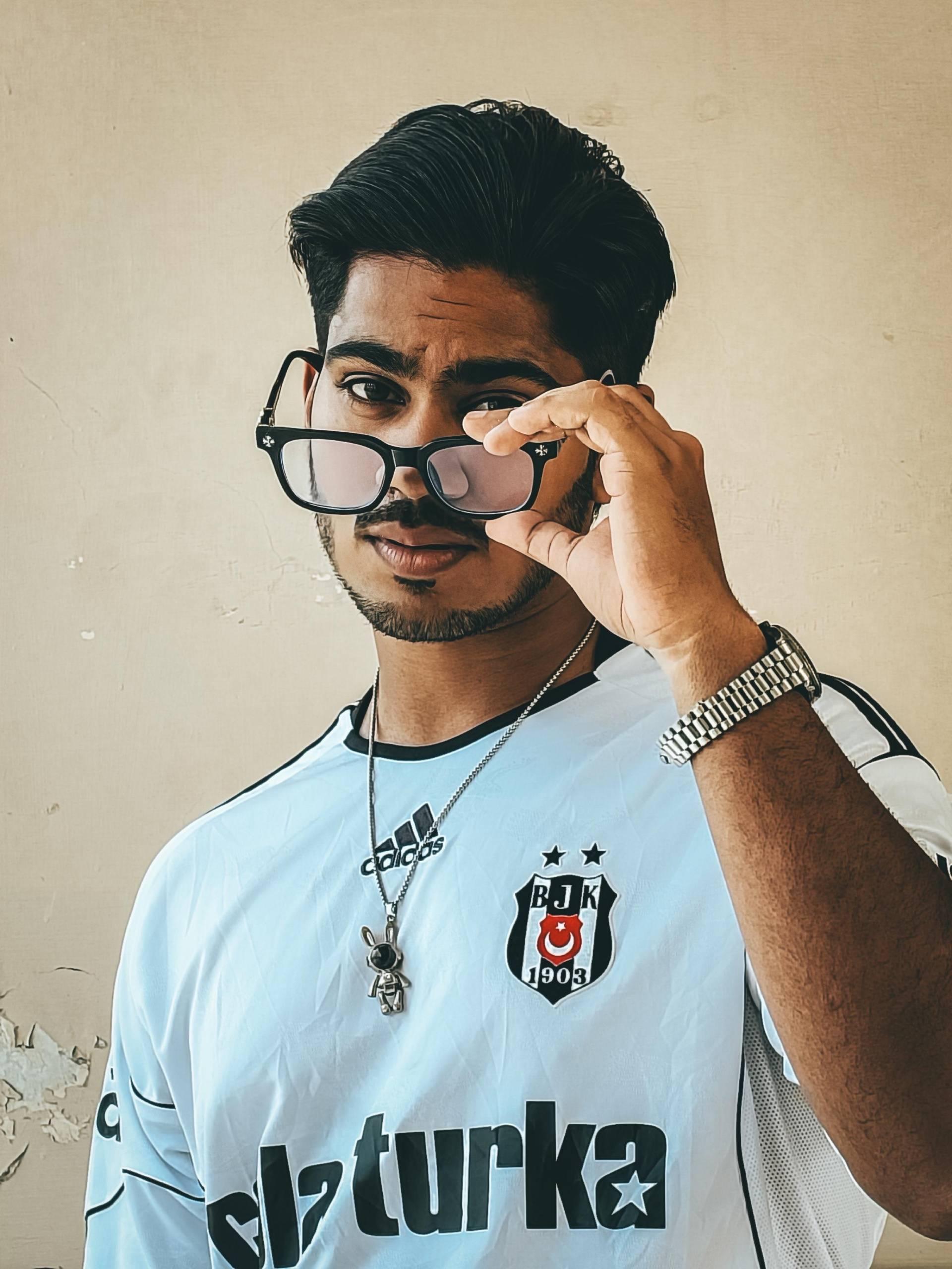Jasmeher Singh, Creative Developer Portrait. Front-end expert for high-performance interactive websites.